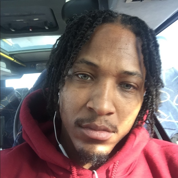 Meet your Posher, Andre - Picture 1 of 1